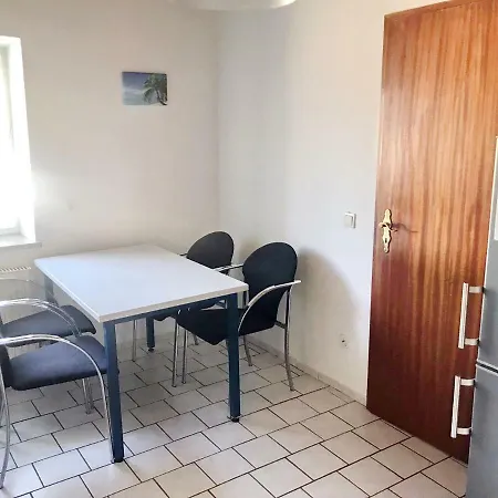 Sunnyhome Am Regen Apartment